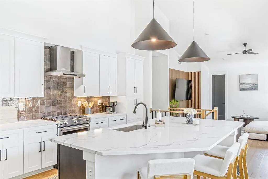 Villa Modern 4Br Uptown Oasis! Charlotte Stati Uniti